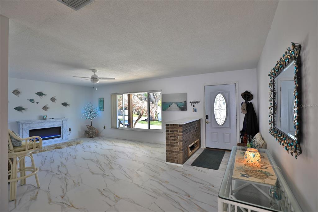 11230 Southeast Timucuan Road Summerfield, FL 34491 - Photo 13 of 67