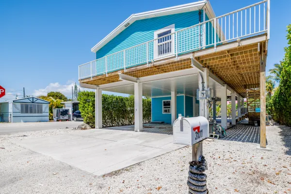 $675,000 | 31011 Ave C, Big Pine Key, FL 33043