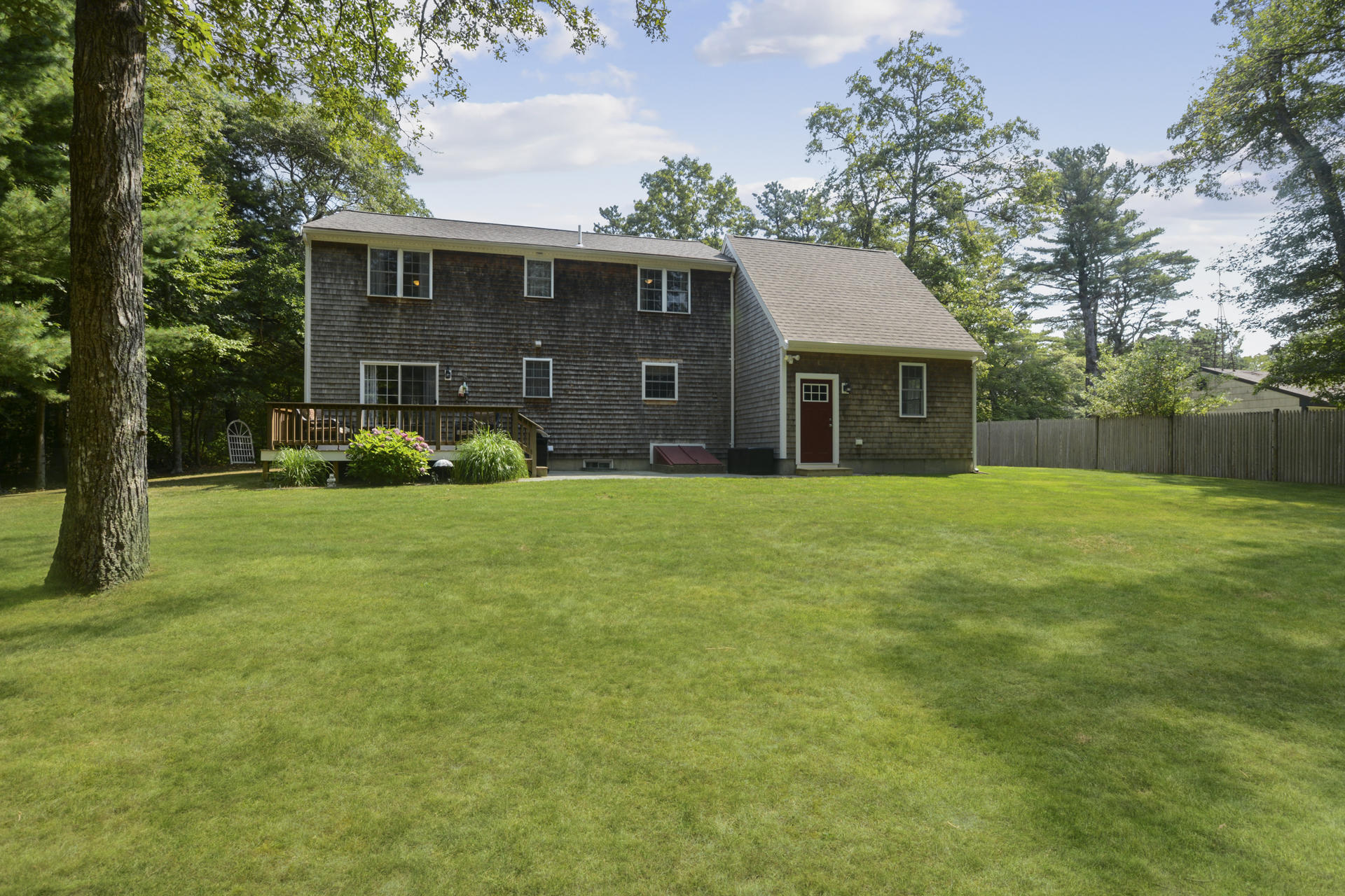 131 Meetinghouse Road Mashpee, MA 02649 - Photo 18 of 19 018-photo--8511542