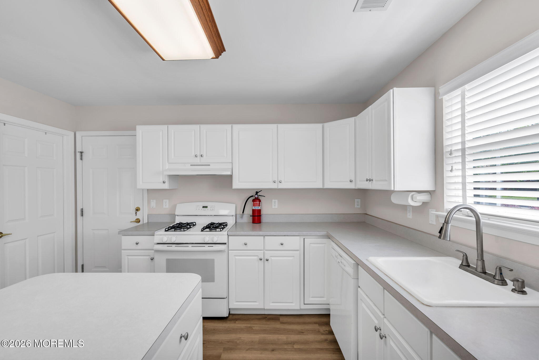 3178 Dillon Lane Toms River, NJ 08755 - Photo 25 of 34 3178 Dillon Ln