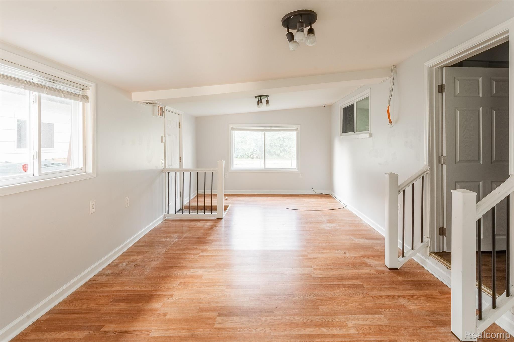 7860 Wayne Road Romulus, MI 48174 - Photo 21 of 34 Gallery Image 21