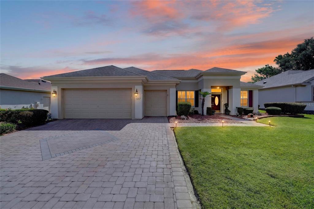 12827 Southeast 90th Court Road Summerfield, FL 34491 - Photo 1 of 68 Gallery Image 1