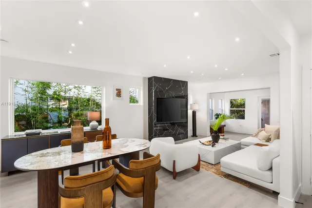 $2,198,000 | 3616 Southwest 26th Street, Miami, FL 33133