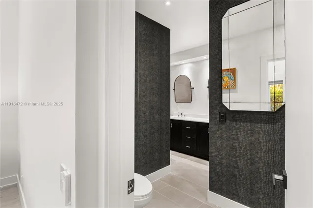 $2,198,000 | 3616 Southwest 26th Street, Miami, FL 33133