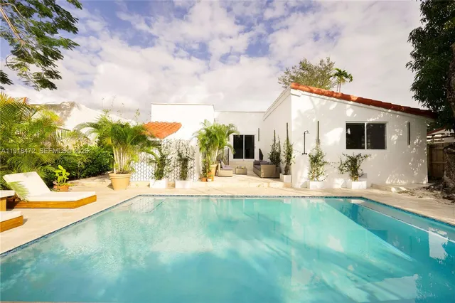 $2,198,000 | 3616 Southwest 26th Street, Miami, FL 33133