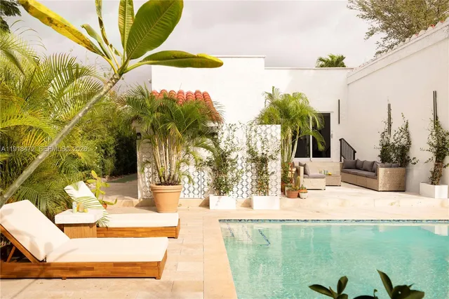 $2,198,000 | 3616 Southwest 26th Street, Miami, FL 33133