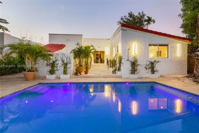 $2,198,000 | 3616 Southwest 26th Street, Miami, FL 33133