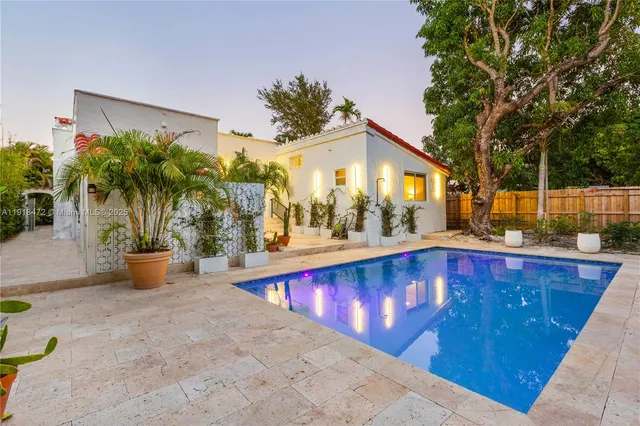 $2,198,000 | 3616 Southwest 26th Street, Miami, FL 33133