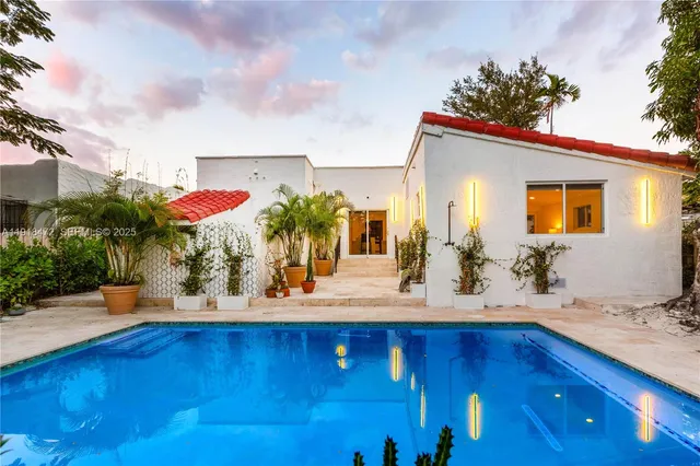 $2,198,000 | 3616 Southwest 26th Street, Miami, FL 33133