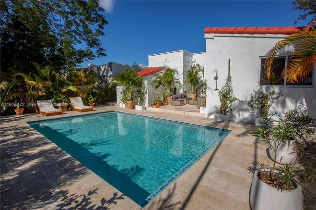 $2,198,000 | 3616 Southwest 26th Street, Miami, FL 33133