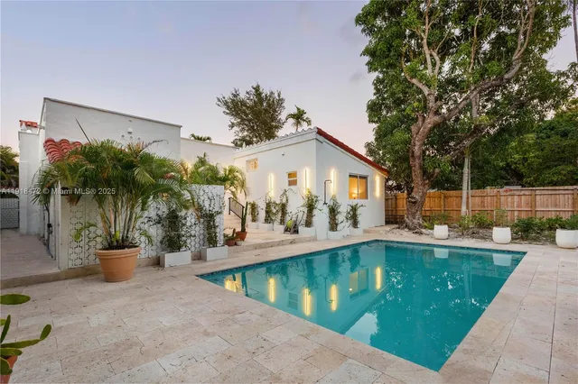 $2,198,000 | 3616 Southwest 26th Street, Miami, FL 33133