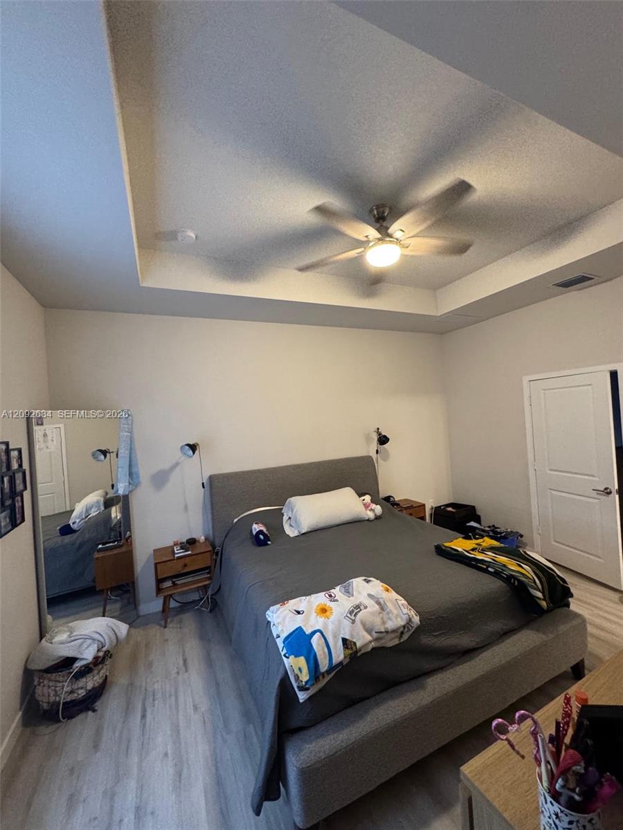 10941 Southwest 232nd Terrace Homestead, FL 33032 - Photo 12 of 20 Gallery Image 12