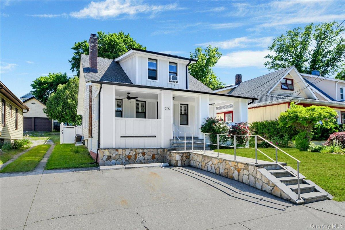 925 Reynolds Street Peekskill, NY 10566 - Photo 2 of 42 Front View