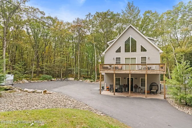 $429,900 | 4 Redwood Drive, Albrightsville, PA 18210