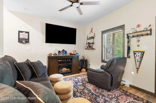 $429,900 | 4 Redwood Drive, Albrightsville, PA 18210