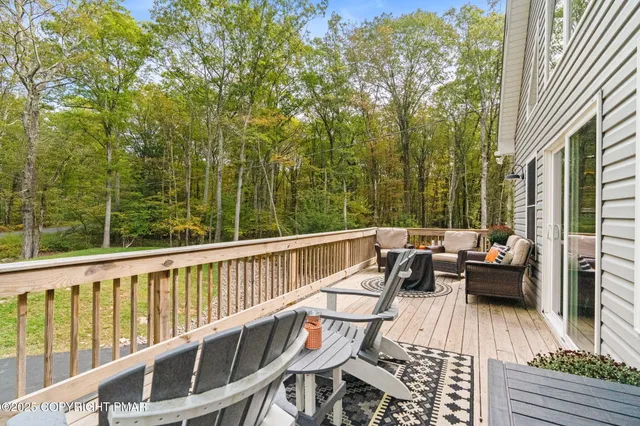 $429,900 | 4 Redwood Drive, Albrightsville, PA 18210