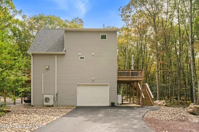 $429,900 | 4 Redwood Drive, Albrightsville, PA 18210