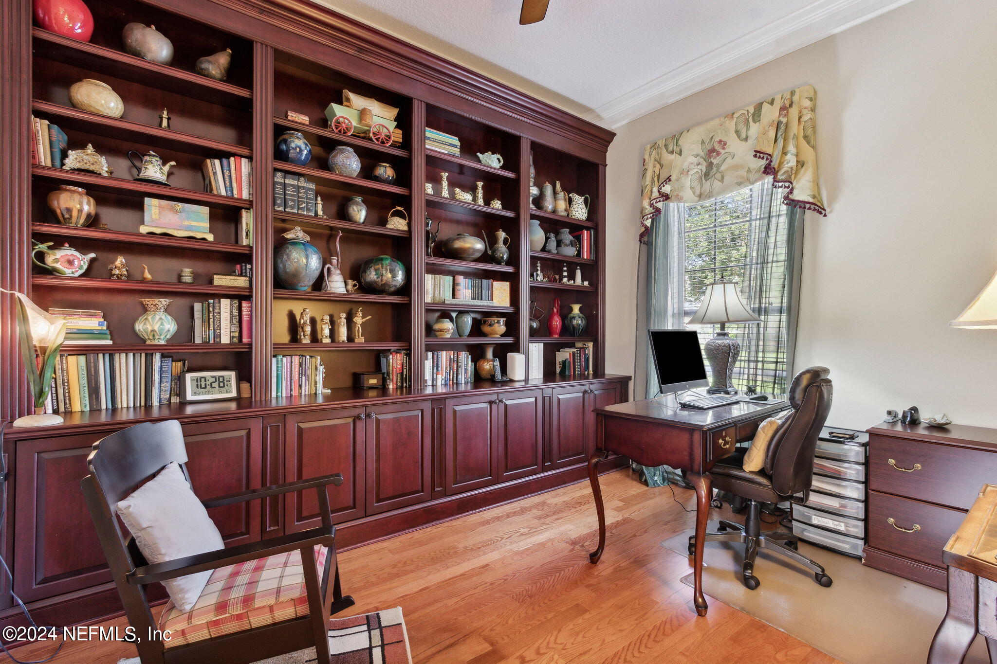 270 Holland Drive St. Augustine, FL 32095 - Photo 9 of 60 Office with custom built ins