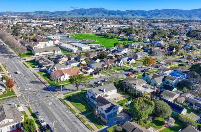 $1,720,000 | 202 Pine Street, Salinas, CA 93901