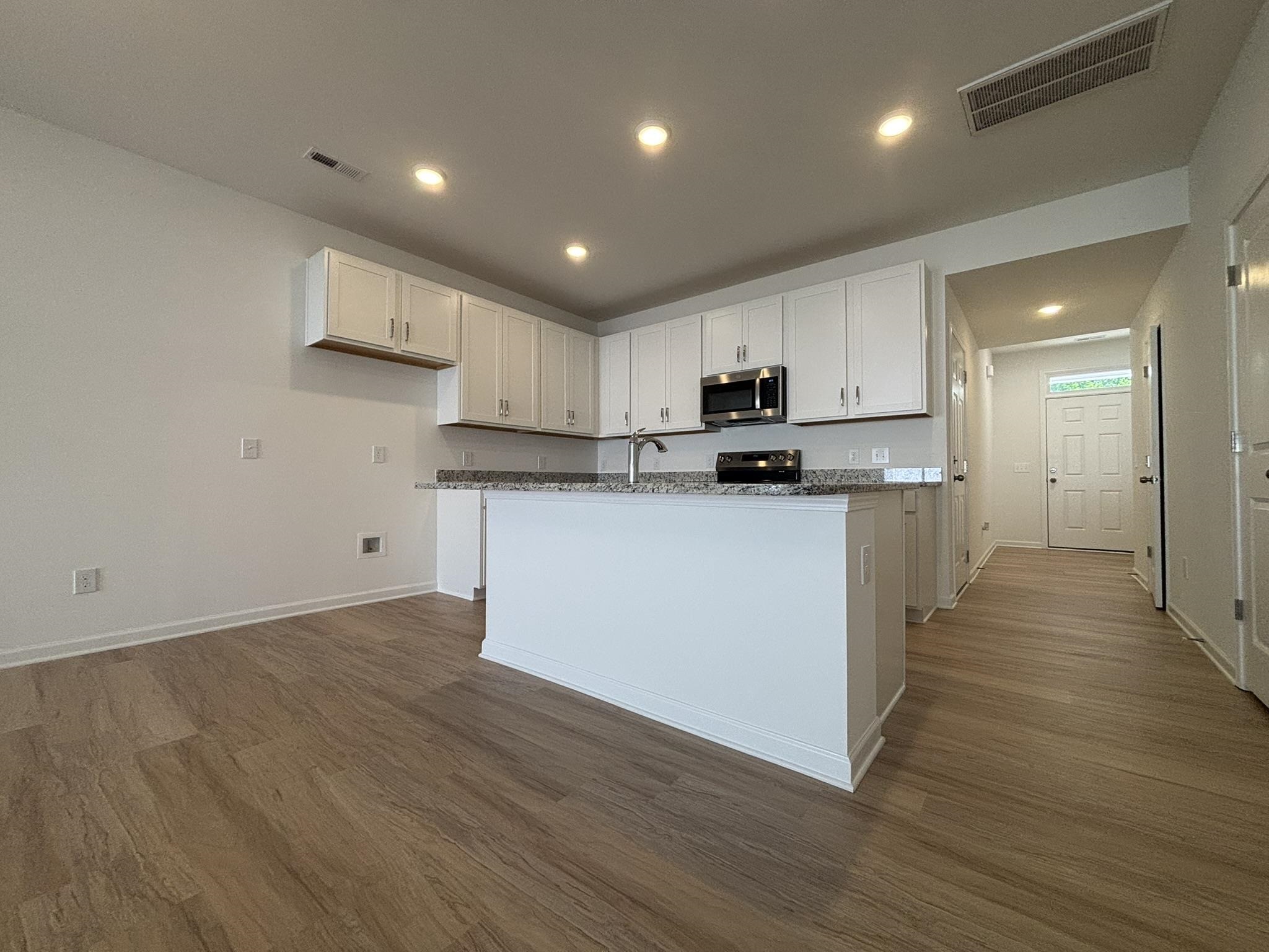 110 Brayden Run Woodruff, SC 29388 - Photo 2 of 16