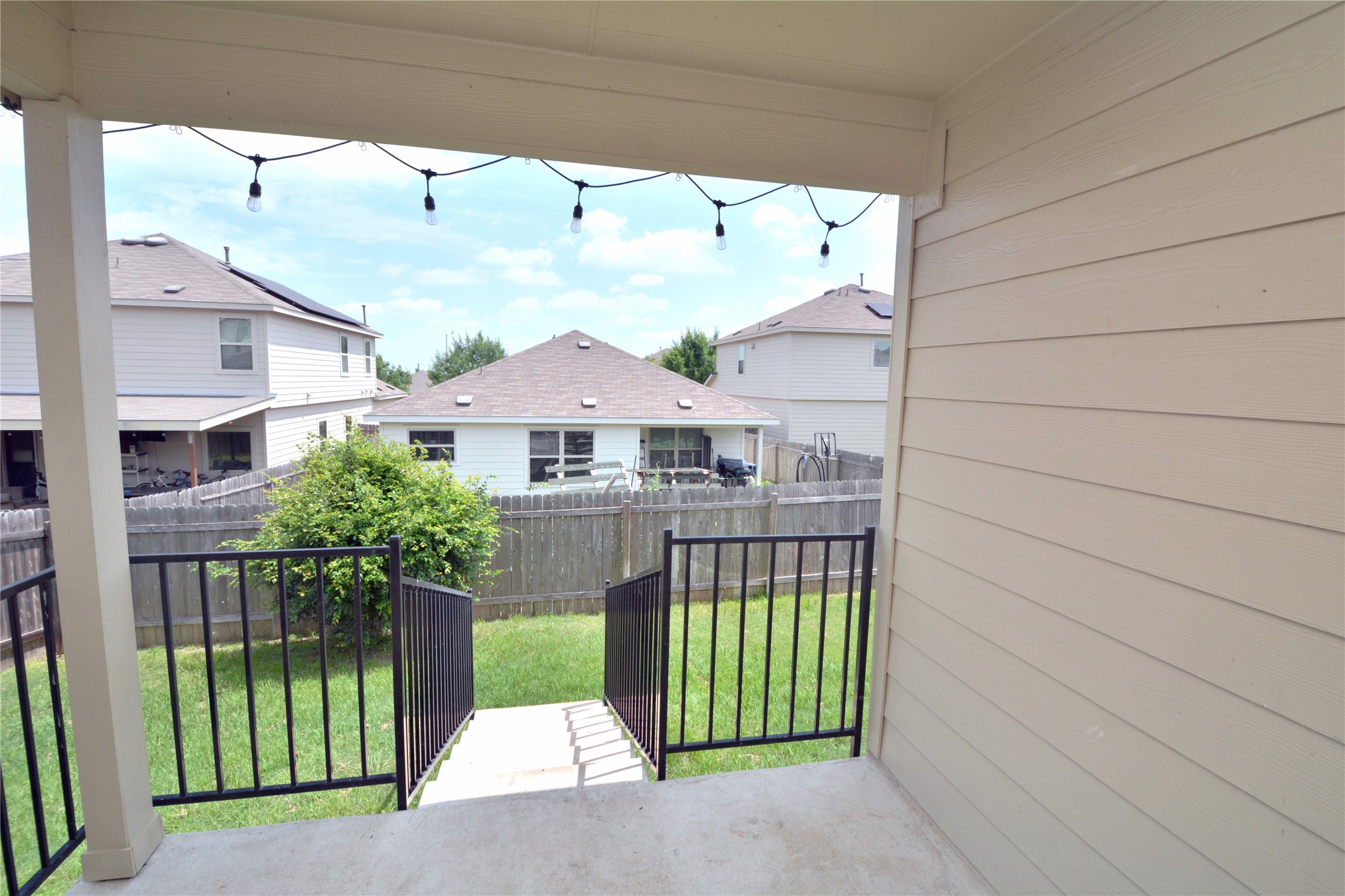 3901 Colorado High Avenue Austin, TX 78744 - Photo 31 of 39 a house view with a garden space