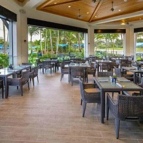 $939,000 | 5885 Northwest 40th Terrace, Boca Raton, FL 33496