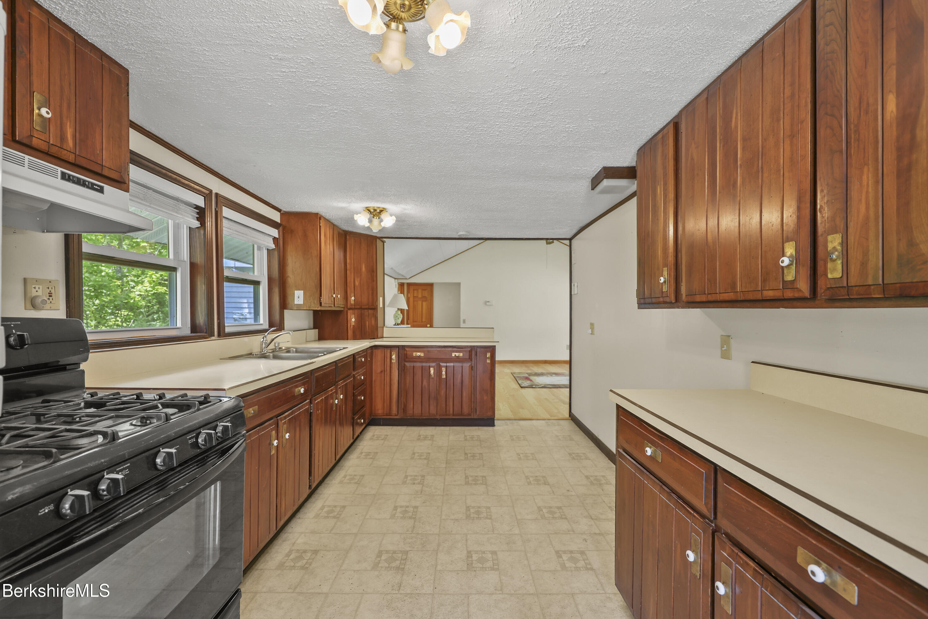 30 Jackson Road Savoy, MA 01256 - Photo 7 of 42 Kitchen