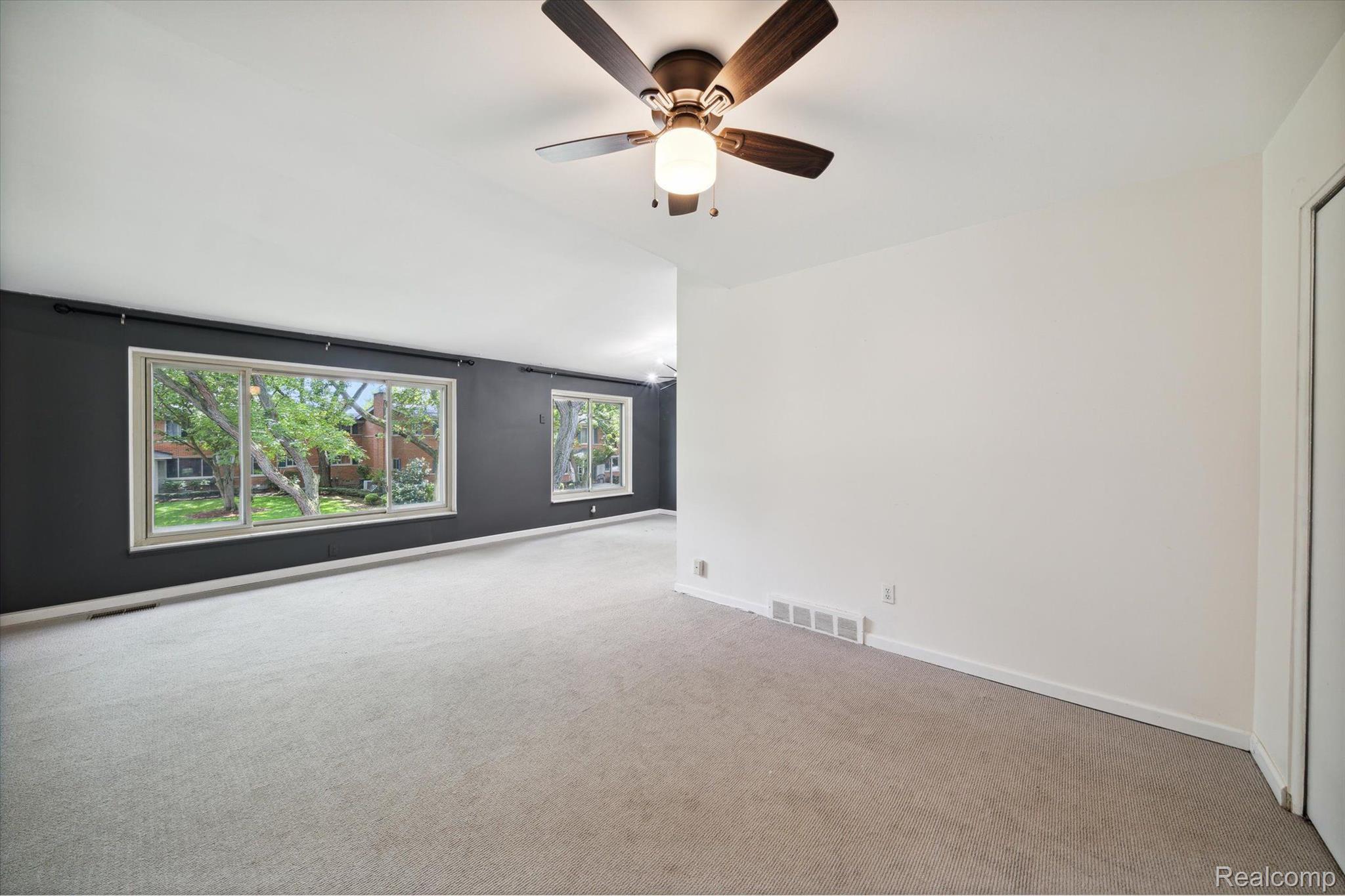 850 North Adams Road, Unit 5 Birmingham, MI 48009 - Photo 7 of 29