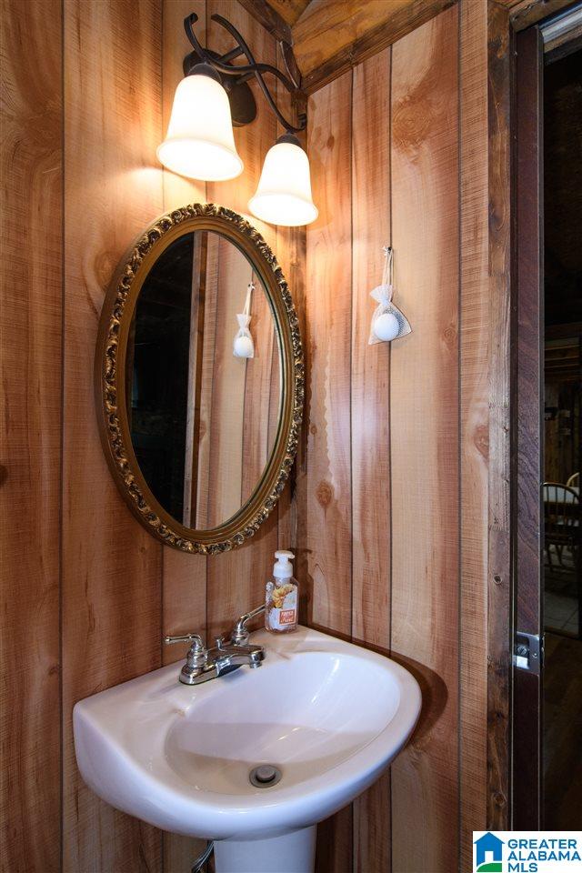 687 Sims Road Oneonta, AL 35121 - Photo 9 of 25