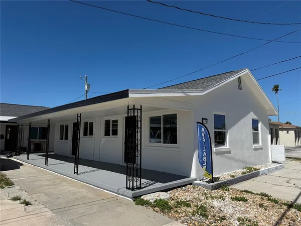 $1,350 | 601 Corey Avenue, St. Pete Beach, FL 33706