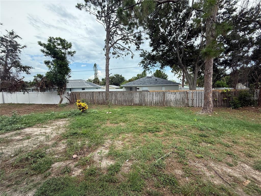 855 Jamaica Road Venice, FL 34293 - Photo 10 of 15