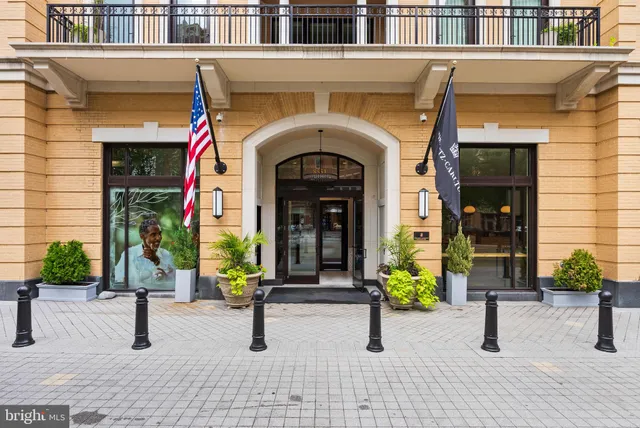 $1,219,000 | 8551 Connecticut Avenue, Unit 203, Chevy Chase, MD 20815