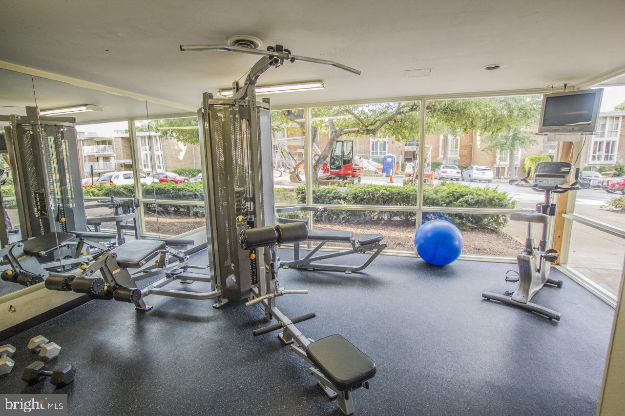 2605 Redcoat Drive, Unit 252 Alexandria, VA 22303 - Photo 10 of 26 a view of a room with gym equipment
