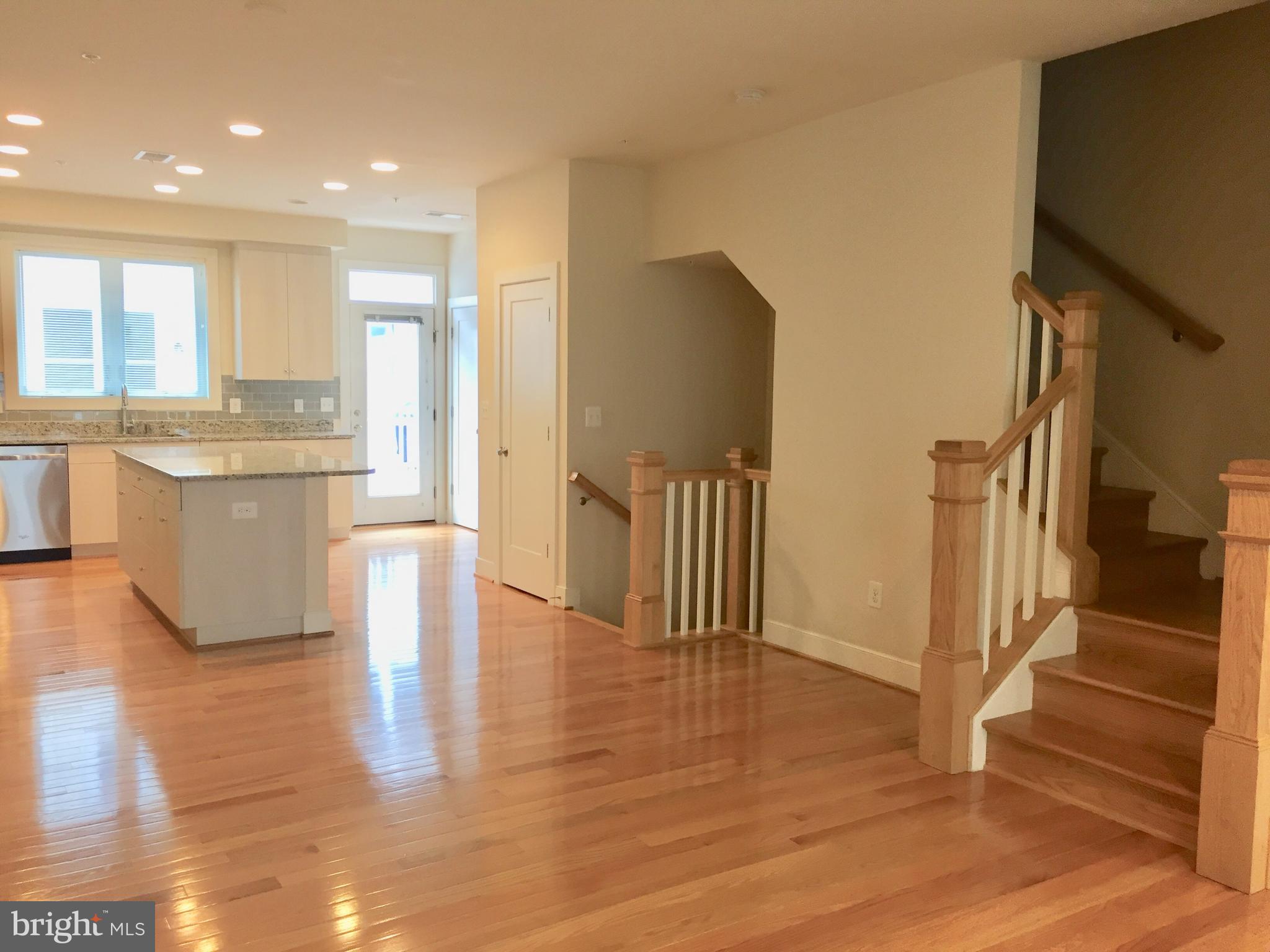 45 Ellsworth Heights Street Silver Spring, MD 20910 - Photo 3 of 36