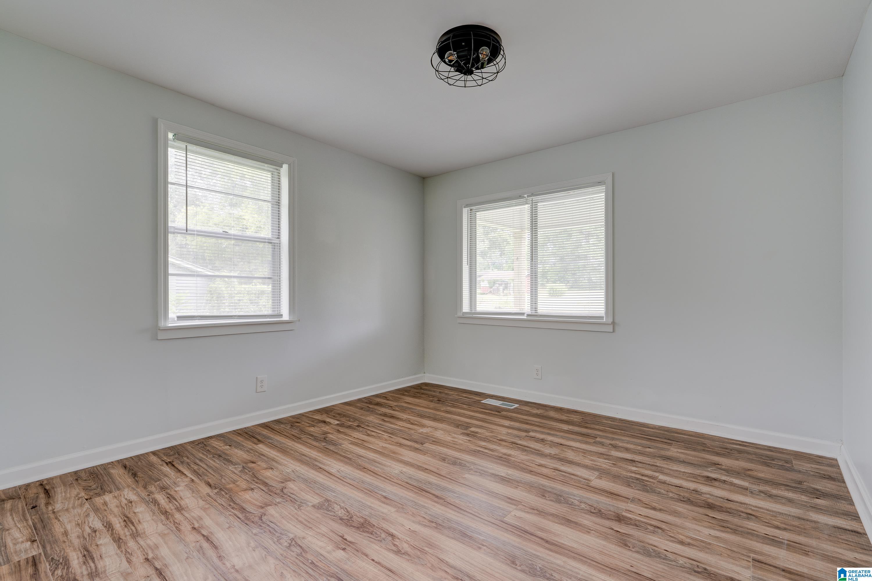 116 4th Avenue Pleasant Grove, AL 35127 - Photo 15 of 41