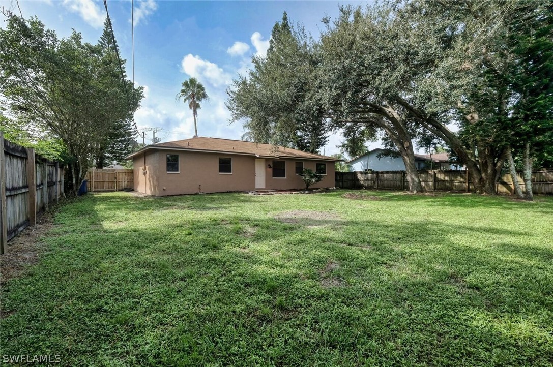9041 Pineapple Road Fort Myers, FL 33967 - Photo 32 of 35 Gallery Image 32