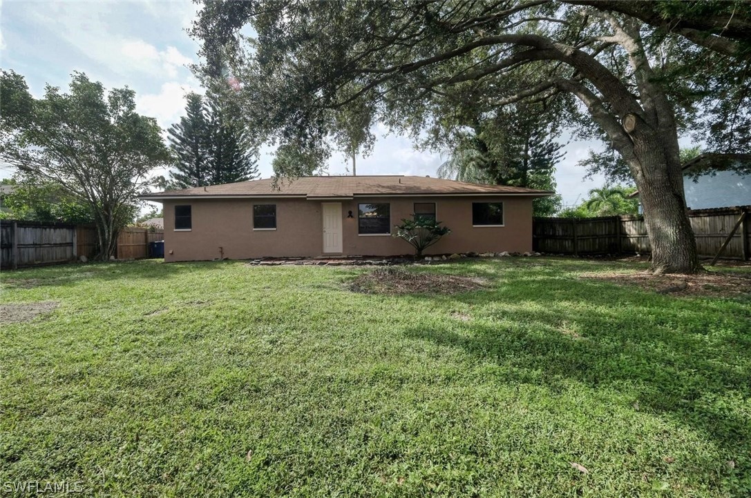 9041 Pineapple Road Fort Myers, FL 33967 - Photo 33 of 35 Gallery Image 33