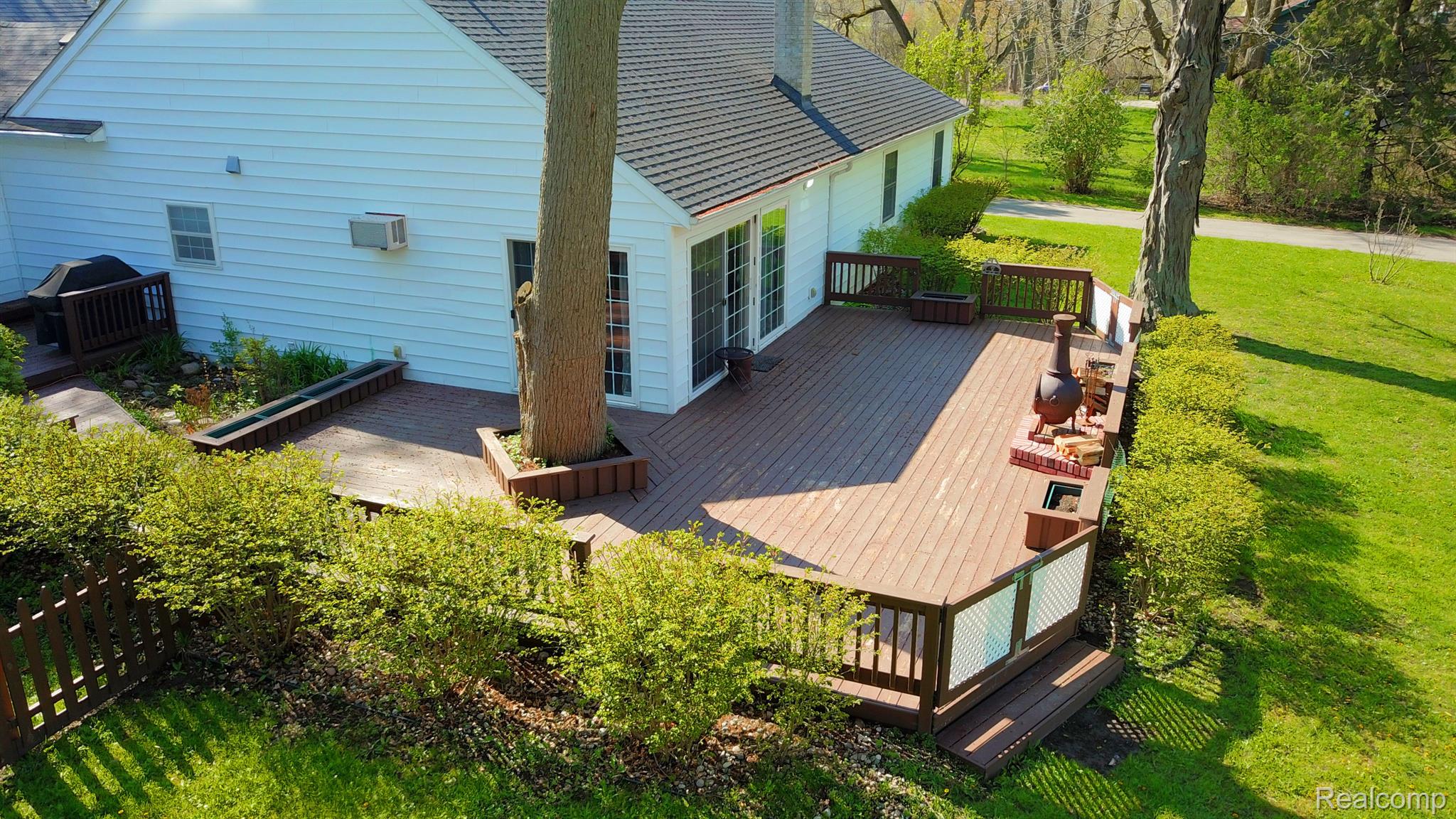 7146 Fenton Road Grand Blanc, MI 48439 - Photo 22 of 35 Gallery Image 22