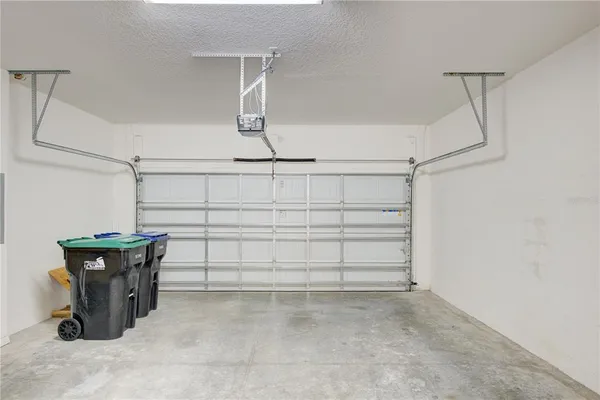 a picture of a bench