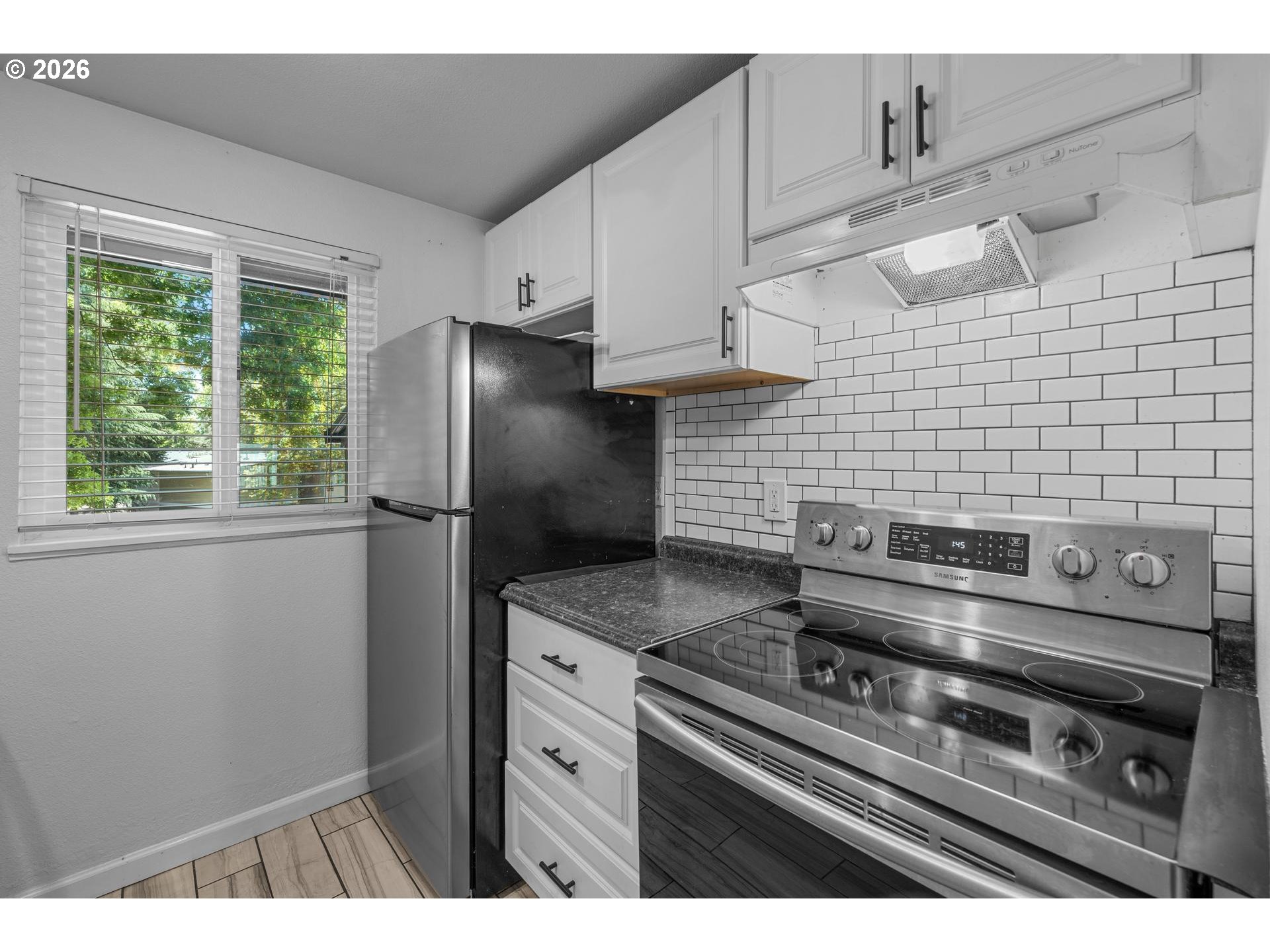 12638 Northwest Barnes Road, Unit 11 Portland, OR 97229 - Photo 12 of 43