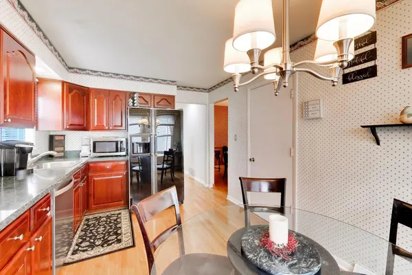 $575,000 | 1111 East Greenwood Drive, Mount Prospect, IL 60056