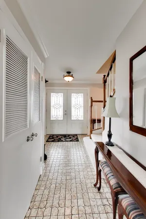 $575,000 | 1111 East Greenwood Drive, Mount Prospect, IL 60056