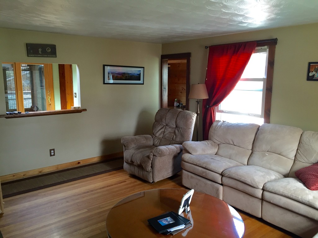 48 Redden Road Springfield, MA 01119 - Photo 15 of 29