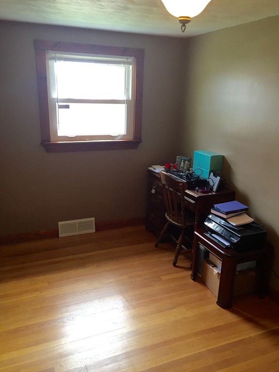 48 Redden Road Springfield, MA 01119 - Photo 26 of 29