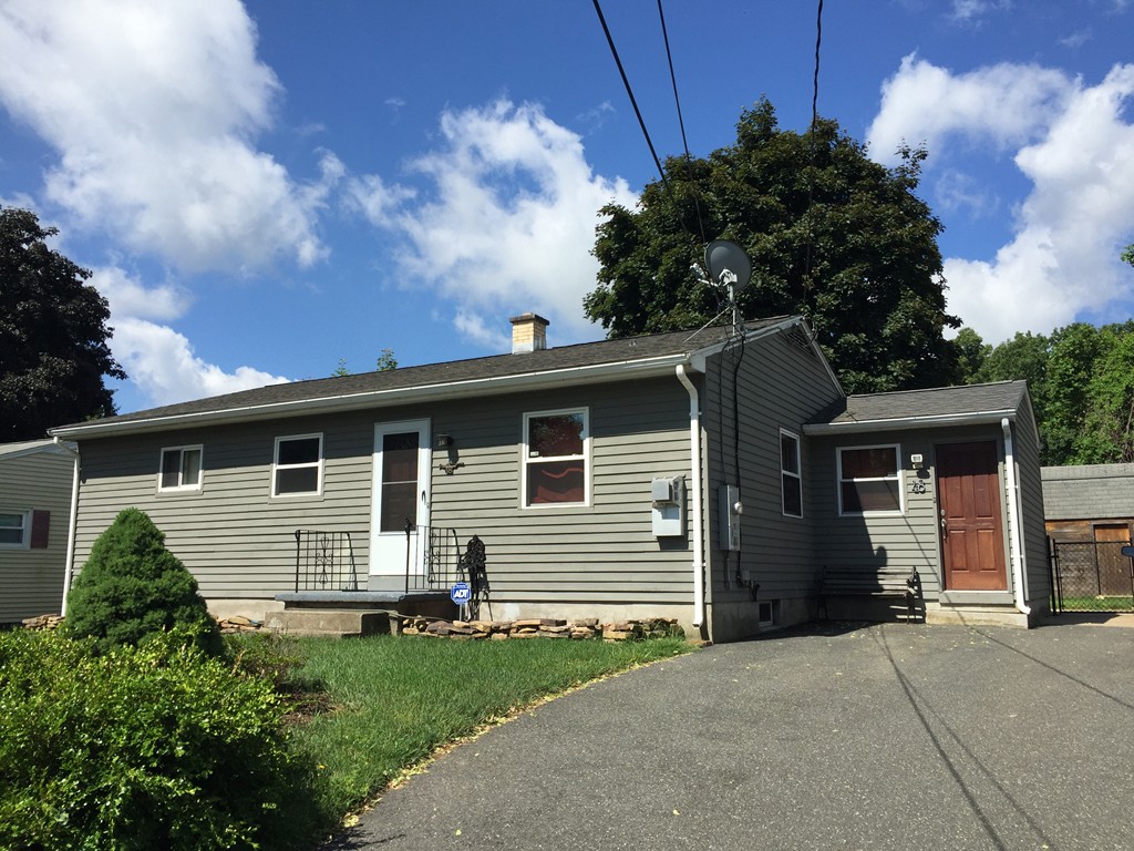 48 Redden Road Springfield, MA 01119 - Photo 3 of 29