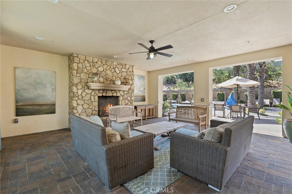 250 West Ridgewood Street Long Beach, CA 90805 - Photo 40 of 44