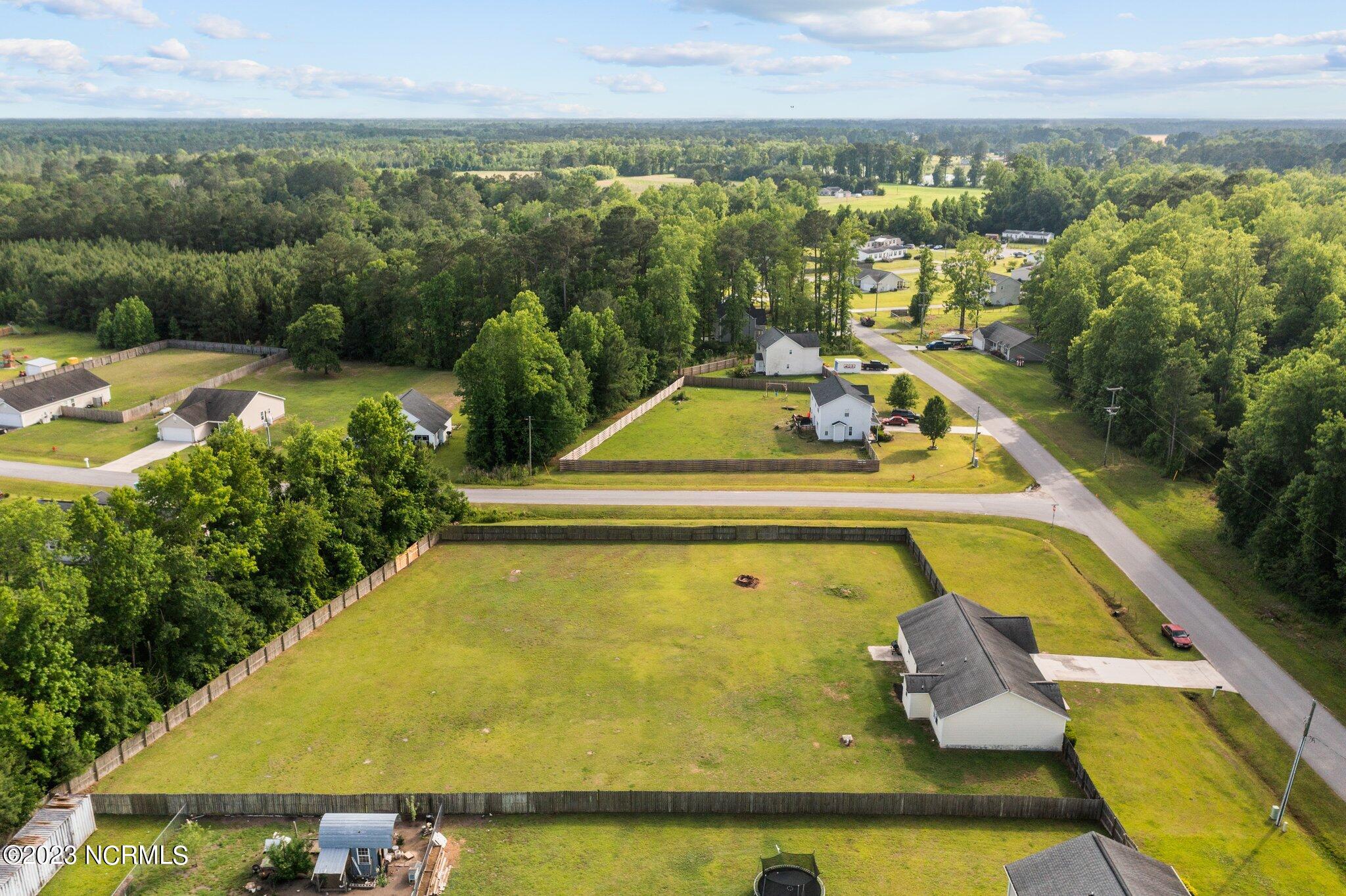 129 Baysden Road Chinquapin, NC 28521 - Photo 44 of 47 53-web-or-mls-18