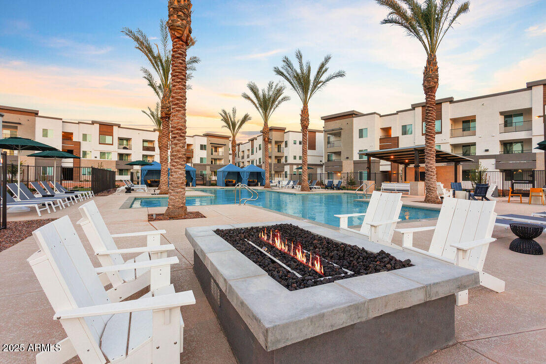 28201 North Black Canyon Highway, Unit 1L Phoenix, AZ 85085 - Photo 10 of 16 Fire Pit