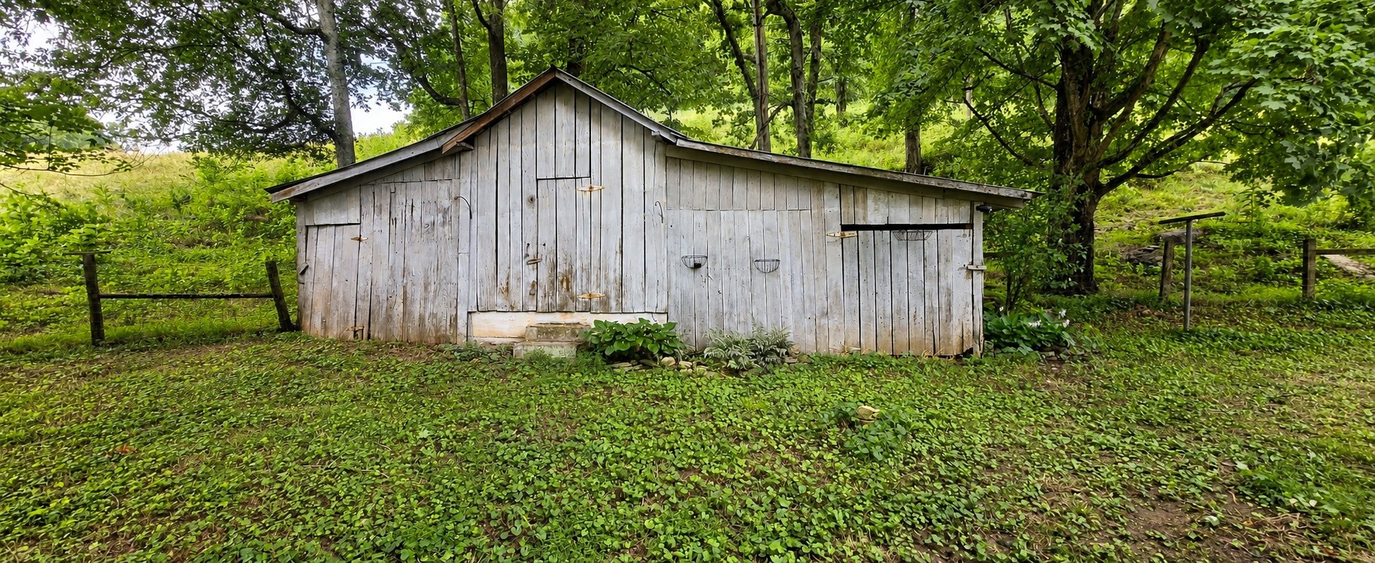 2039 Blackburn Hollow Road Pulaski, TN 38478 - Photo 18 of 21