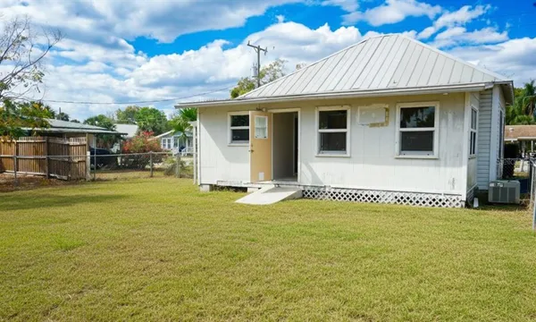 $189,900 | 146 North Hernando Avenue, Arcadia, FL 34266